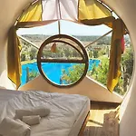 Hotel Vadi 2*